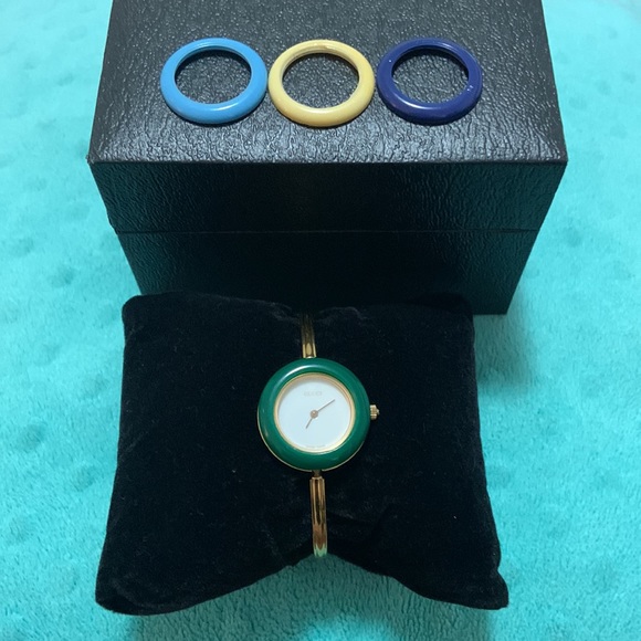 Gucci watch - Picture 7 of 8